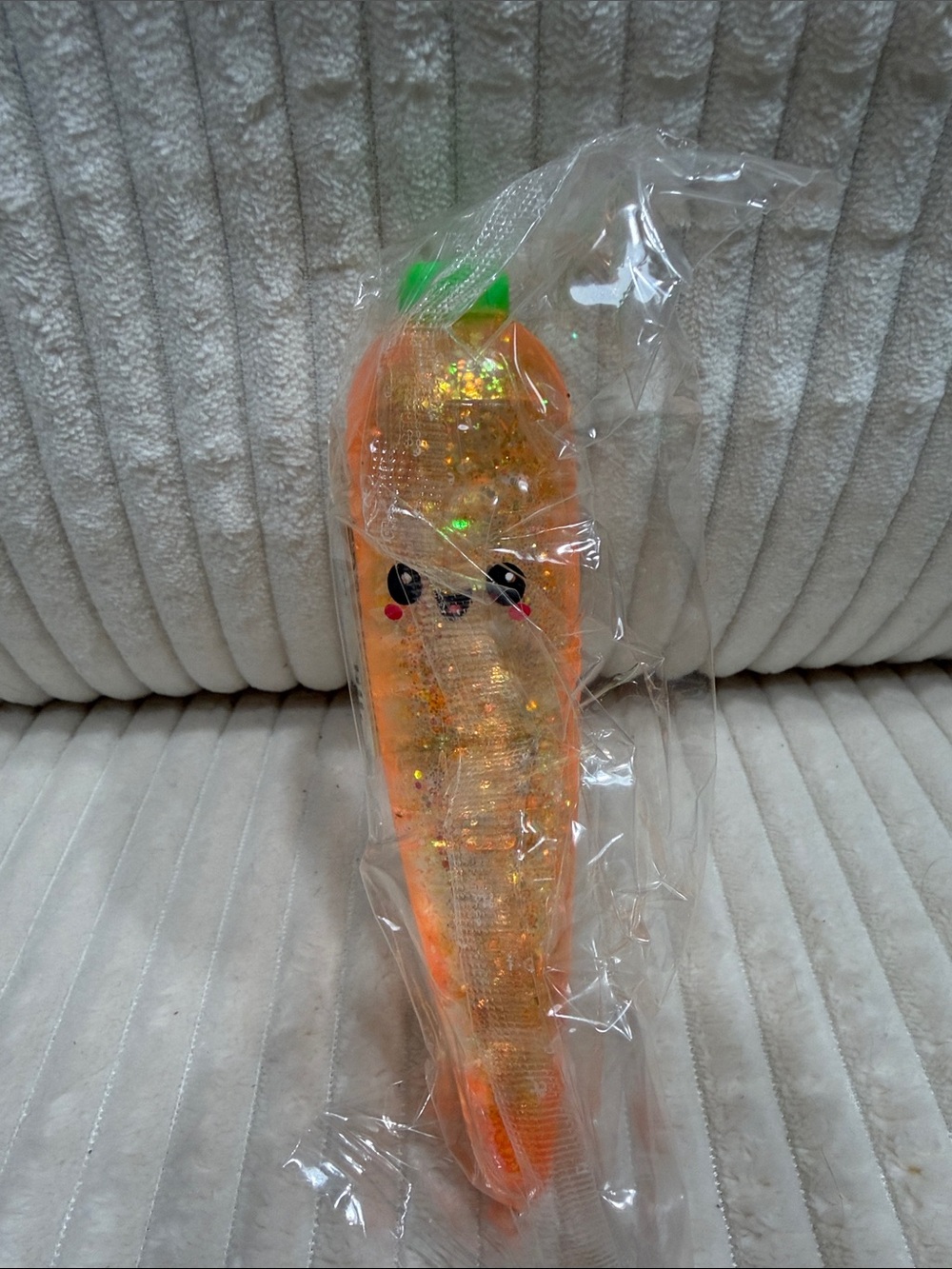 Sugar Squish Carrot w/glitter. Firm squish. Cute face. New in package.